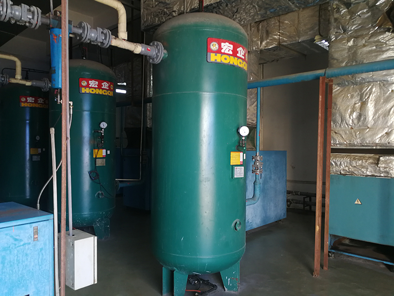 珠海化工廠空壓站安裝工程
